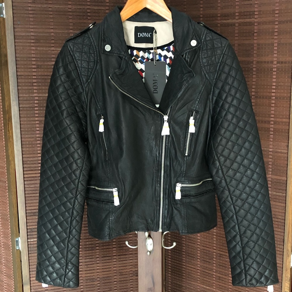 DOMA BLACK LEATHER QUILTED MOTO JACKET L